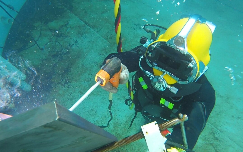 Preserves Hull Integrity and Prevents Structural Failures for Underwater Cutting and Welding Services